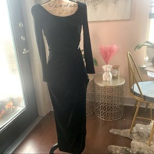 Vintage jeffrey & dara evenings by tom barra velvet dress with broach